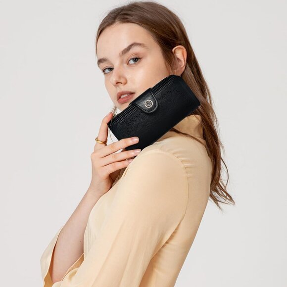 Black women's RFID blocking PU leather trifold wallet with ID window and multipl - Picture 8 of 8